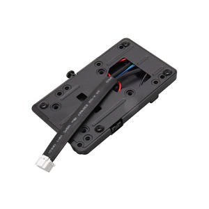 Caméra <span class=keywords><strong>URSA</strong></span> <span class=keywords><strong>Mini</strong></span> Pro 4.6K G2 12K OLPF <span class=keywords><strong>4K</strong></span> avec plaque de batterie externe à monture V Accessoires de caméra d'alimentation - Product Image 3