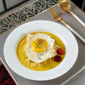 <span class=keywords><strong>Assiette</strong></span> à pâtes profonde en porcelaine fine personnalisée <span class=keywords><strong>Assiette</strong></span> à <span class=keywords><strong>soupe</strong></span> à spaghetti blanche pour dîner <span class=keywords><strong>de</strong></span> mariage - Product Image 4