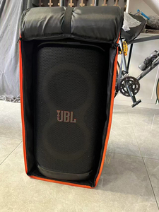 Échantillon gratuit Housse de haut-parleur en nylon rembourrée de luxe Sac de transport pour haut-parleur avec poignée Points d'accès Convient à EON615 (EON615-CVR) - Product Image 2