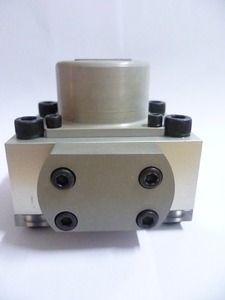 ปรับตัวได้กับสภาพแวดล้อมการก่อสร้างกลางแจ้ง สามารถใช้แทน EL-T76.00-MO-191C อิเล็กโทรไฮดรอลิกได้ - Product Image 6