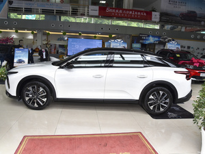 DongFeng Citroen <span class=keywords><strong>Versailles</strong></span> C5 X Hatchback 1.6T Boîte <span class=keywords><strong>de</strong></span> vitesses automatique Direction gauche Sièges en cuir <span class=keywords><strong>de</strong></span> qualité exceptionnelle Intérieur foncé - Product Image 2