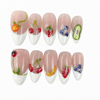 Design # 1196 Faux Ongles à Presser en Gros, Forme Ovale Française, Faits Main, 10 Pièces, Cœur Rouge, Bordure Blanche, Ongles Complètes à Coller