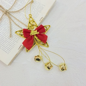 Adornos Navideños de Lujo con Campanas, Diseño de Reno Dorado y Oso, Campana Doble Colgante, Decoraciones con Lazo Rojo para Árbol de Navidad, Corona Navideña - Product Image 2