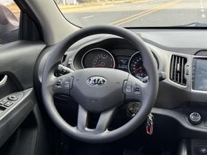 Auto Usado <span class=keywords><strong>Kia</strong></span> <span class=keywords><strong>Sportage</strong></span> <span class=keywords><strong>2016</strong></span> 2.0L Automático 2WD GL SUV LHD Bajo Kilometraje SUV de Exportación - Product Image 4