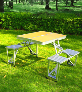 Tavolo pieghevole con sedie <span class=keywords><strong>da</strong></span> 4, Set di sedie <span class=keywords><strong>da</strong></span> tavolo <span class=keywords><strong>da</strong></span> <span class=keywords><strong>campeggio</strong></span>, tavolo <span class=keywords><strong>da</strong></span> Picnic <span class=keywords><strong>in</strong></span> <span class=keywords><strong>alluminio</strong></span> e sedie per feste <span class=keywords><strong>da</strong></span> pranzo <span class=keywords><strong>in</strong></span> spiaggia ed eventi - Product Image 4