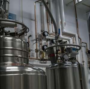 Sistema de Recuperación y Licuefacción de Helio de la Mejor Calidad con Motor y Compresor de Tornillo de Enfriamiento de 1500W 4-373 K - Product Image 2