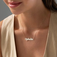 Venta al por mayor personalizado OEM Simple de moda impermeable de acero inoxidable nombre personalizado letra nombre Collar para mujer