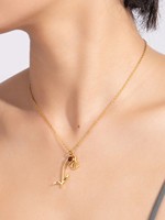 Collier pendentif fleur en acier inoxydable pour femme, collier ras du cou floral délicat, design minimaliste ajouré