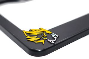 Cadre de plaque d'immatriculation personnalisé en ABS <span class=keywords><strong>Super</strong></span> <span class=keywords><strong>Saiyan</strong></span> Goku PRIDE Anime pour la décoration de véhicules américains - Product Image 4