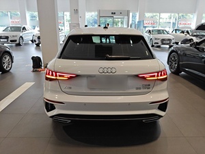 <span class=keywords><strong>Audi</strong></span> <span class=keywords><strong>A3</strong></span> <span class=keywords><strong>2022</strong></span> Usado, Modelo Sportback Renovado, <span class=keywords><strong>A3</strong></span> 35 Tfsi, Sedán Deportivo de Lujo, Bajo Kilometraje, <span class=keywords><strong>Precio</strong></span> Económico en China - Product Image 2