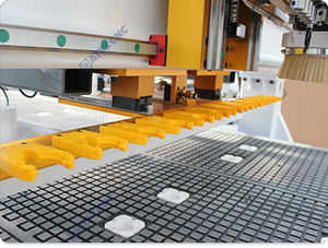 Best-seller 1325-TDS Router di legno CNC con banca di perforazione 3D asse rotante per la produzione di massa di figure umane - Product Image 4