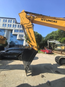 รถขุดตีนตะขาบฮุนได 220LC-9S ขนาด 22 ตัน ของแท้จากเกาหลี สภาพดีเยี่ยม พร้อมเครื่องยนต์คัมมินส์ - Product Image 3