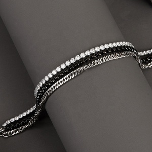 Pulseras de tenis cuadradas con dijes en capas, accesorios de joyería de acero inoxidable con baño de oro negro - Product Image 2