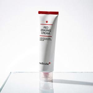 Crème Effaceur Rouge à l'Acide Tranexamique 50ml – Soin Quotidien pour Tous Types de Peau – Élimination des Imperfections & Formule K-Beauty - Product Image 1