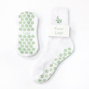 Calcetines de Yoga y Pilates Antideslizantes Personalizados para Mujer, Suaves, de Alta Calidad, con Agarre Personalizado - Product Image 2