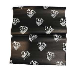 Papier alimentaire noir personnalisé, résistant à la graisse, pour emballage de restaurant, papier sulfurisé, à emporter, avec logo imprimé, papier ciré - Product Image 1