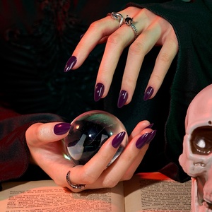 BTArtbox - Juego de Uñas Postizas Reutilizables de Color Morado para Otoño, con Pegamento, Uñas Postizas Cortas de Gel Suave con Forma de Almendra para Halloween - Product Image 1