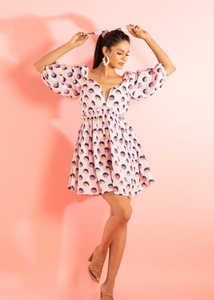 ชุดเดรสลำลองสำหรับผู้หญิงทรงสวย ดีไซน์ทันสมัย เนื้อผ้าบางเบา สวมใส่สบาย - Product Image 6