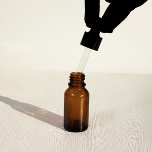 Botella de Vidrio Ámbar de 30 ml con Gotero, Botella para Aceites Esenciales con Tapa Negra para Cosméticos - Product Image 2