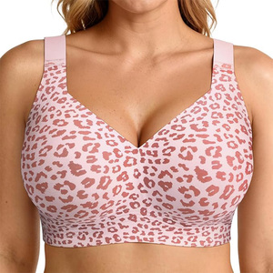 Plus Size Full Coverage Seamless Wireless Bra Leopard Print Soft Support Minimizer Bra With Lift & Side Support For Large Bust