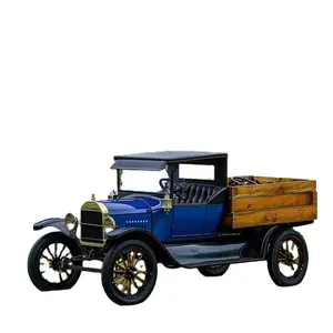 Kargo kutusu ile klasik tarzı yardımcı Model T kamyonet vintage golf arabası