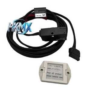 KEYENCE LV-S62 Ultra-small Digital Laser <b>Sensor</b> Parallel <b>Light</b> Area New - Product Image 1