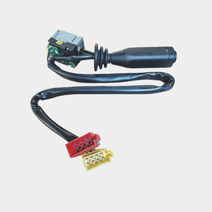 สวิตช์คอมบิเนชั่น Howo รุ่น WG9130583117 สำหรับรถบรรทุก ใช้ควบคุมที่ปัดน้ำฝน ไฟเลี้ยว และไฟหรี่ อะไหล่ทดแทน - Product Image 4