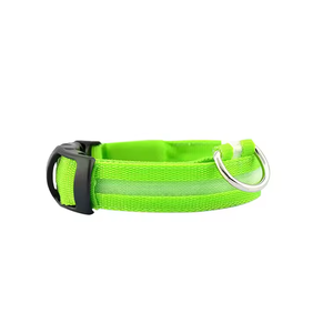 Meistverkaufte Großhandels-Haustierhalsbänder, Leuchtende Hundehalsbänder, Coole und Trendige Leinenhalsbänder in Verschiedenen Farben Erhältlich - Product Image 6