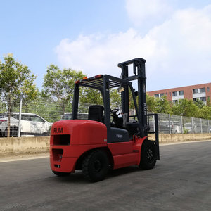 Nouveau <span class=keywords><strong>prix</strong></span> bas : Chariot élévateur diesel RUM 3T 3.5T 4T 4x4 tout-terrain avec mât à deux/trois étages et longueur de fourche de 1070 mm, de Shanghai, à vendre - Product Image 4