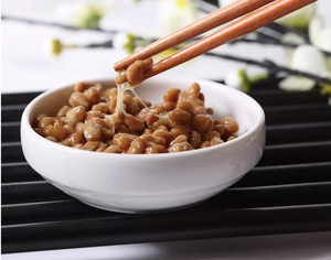 アメリカEU倉庫高品質バルクナットーエキス10000 20000 FU/GナットーキナーゼパウダーCAS 133876-92-3 - Product Image 2