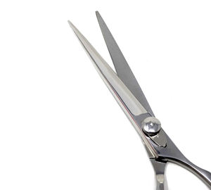 Ciseaux de coiffure en acier inoxydable de haute qualité, lames affûtées avec vis de réglage pour usage en salon - Product Image 2