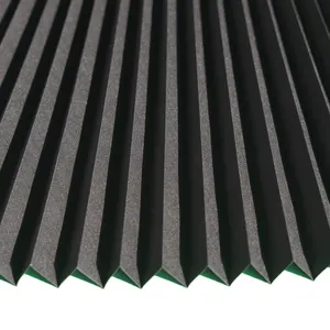 Портативные бумажные шторы, предоставляемые китайскими фабриками, легко установить временные складные шторы