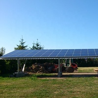 Système de montage de carport solaire personnalisé OEM ODM, structure de support photovoltaïque pour projets de auvents de stationnement commerciaux