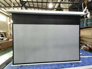 Écran de projection électrique 84 pouces 16:9 4K, montage au <span class=keywords><strong>plafond</strong></span>, écran de projection automatique à déroulement <span class=keywords><strong>motorisé</strong></span>, tension ALR, écran de projection <span class=keywords><strong>motorisé</strong></span> - Product Image 3