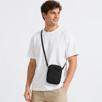 Vente directe d'usine, sac bandoulière mini en nylon décontracté portable pour hommes, sac bandoulière pour extérieur