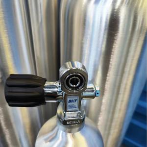 Válvula de Acero de Alta Presión de 250 bar para Buceo, Válvula de Cabeza de Botella de Buceo de 3/4 NPSM para Tanque de Aire y Aire Comprimido - Product Image 1