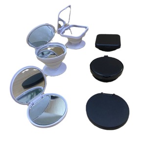 Gương để bàn gấp hình vuông có đèn, tích hợp túi khí hai mặt xoay 360 độ mới - Product Image 5