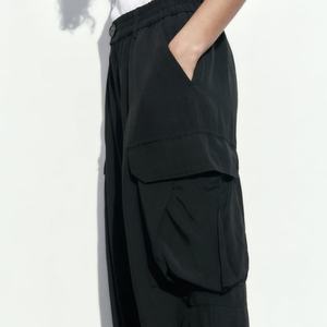 Pantalons cargo évasés à taille haute élastique pour femmes de haute qualité, mélange de lin, multi-poches, style sportif - Product Image 3