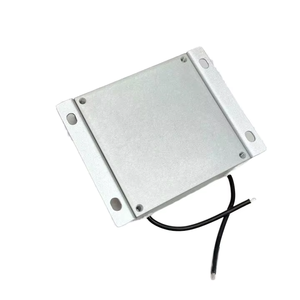 Résistance de tension STRONG SLBBM70KW5RJ 15kV 0-200R, circuit d'absorption à <span class=keywords><strong>thyristor</strong></span>, refroidissement liquide, boîtier en aluminium, puissance 2kW - Product Image 1