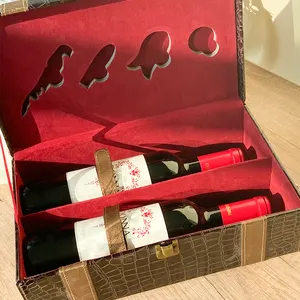 Nouveaux produits de conception 2 bouteilles en similicuir poignée supérieure incluse 4 pièces outils en cuir Pu Double bouteille boîte de bouteille de vin