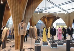 Mannequins féminins grandeur nature en solde pour vitrine, <span class=keywords><strong>mannequin</strong></span> féminin grande taille - Product Image 4