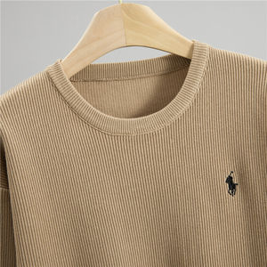 Setelan Rajut Wanita Desain Baru Musim Gugur Warna Kontras Atasan O-Neck+Rok Belahan Setelan Dua Potong yang Berkelas - Product Image 4