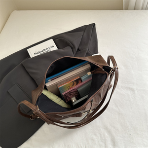 Nuova Elegante Borsa Casual da Donna, Grande Capacità, Tracolla Sottobraccia con Chiusura a Cerniera, <span class=keywords><strong>Design</strong></span> alla <span class=keywords><strong>Moda</strong></span> - Product Image 6