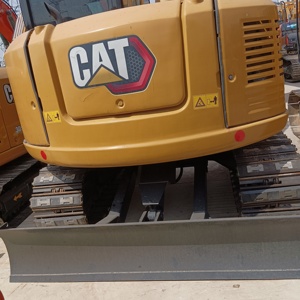 Mini-excavatrice sur chenilles Caterpillar 305.5 E2 d'occasion de 5,5 tonnes avec moteur certifié EPA à prix avantageux - Product Image 2