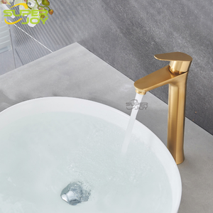 Grifo de Lavabo Redondo Dorado, Grifo de Lavabo Retro de Acero Inoxidable Estilo Cascada (Cubierta Dorada) - Product Image 2