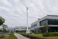 Éolienne à axe horizontal 2KW GWS-2000W à 3 pales haute efficacité avec ajustement automatique de la direction du vent pour la base de tour de télécommunications