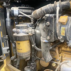 Mini pelles Cat 302cr Petite pelleteuse Faibles heures de travail 2t Convient aux petits travaux de terrassement et à l'ingénierie municipale - Product Image 4