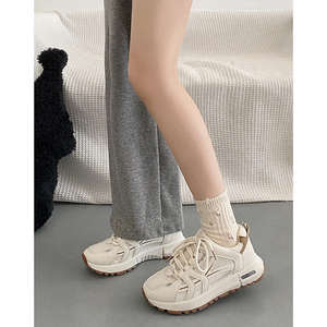 Zapatillas deportivas retro 2026: Novedad con suela gruesa, súper populares, blancas, transpirables para amortiguación, estilo primavera para caminar. - Product Image 3