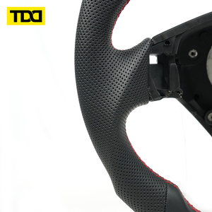 Volante de cuero completo TDD apto para Maserati GT, modificación con base plana - Product Image 3