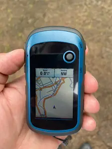 ג'רמין GPS ג'רמין אטראקס 221x GPS כף יד